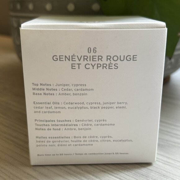 NEW VOY Fragrance Red Juniper Cypress Candle Woodsy Mountains Cedar Masculine - Picture 4 of 7